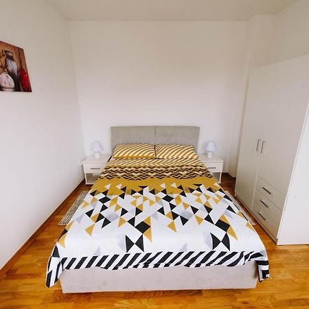Apartman Oaza バニャ・ルカ エクステリア 写真