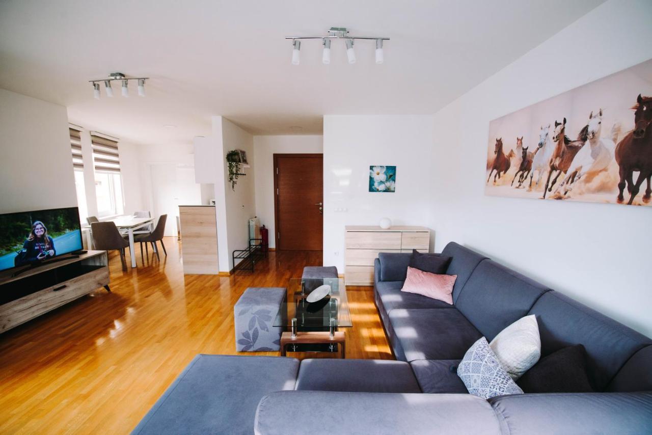 Apartman Oaza バニャ・ルカ エクステリア 写真